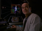 extant_StarTrek_DS9_5x16-DoctorBashirIPresume_00856.jpg