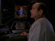 extant_StarTrek_DS9_5x16-DoctorBashirIPresume_00870.jpg