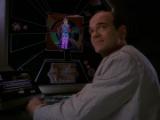 extant_StarTrek_DS9_5x16-DoctorBashirIPresume_00876.jpg
