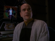 extant_StarTrek_DS9_5x16-DoctorBashirIPresume_00884.jpg