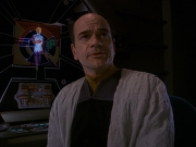 extant_StarTrek_DS9_5x16-DoctorBashirIPresume_00886.jpg