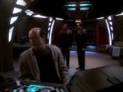extant_StarTrek_DS9_5x16-DoctorBashirIPresume_00888.jpg