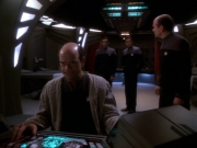 extant_StarTrek_DS9_5x16-DoctorBashirIPresume_00909.jpg