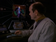 extant_StarTrek_DS9_5x16-DoctorBashirIPresume_00947.jpg