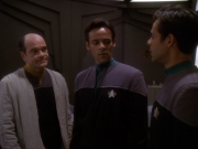 extant_StarTrek_DS9_5x16-DoctorBashirIPresume_00976.jpg