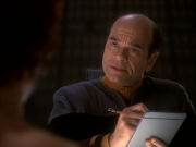 extant_StarTrek_DS9_5x16-DoctorBashirIPresume_01102.jpg