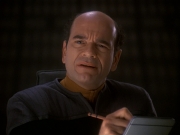 extant_StarTrek_DS9_5x16-DoctorBashirIPresume_01109.jpg