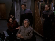 extant_StarTrek_DS9_5x16-DoctorBashirIPresume_01404.jpg