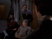 extant_StarTrek_DS9_5x16-DoctorBashirIPresume_01411.jpg