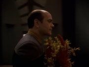 extant_StarTrek_DS9_5x16-DoctorBashirIPresume_01638.jpg