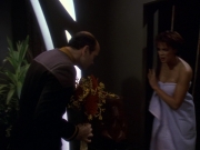 extant_StarTrek_DS9_5x16-DoctorBashirIPresume_01640.jpg