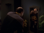 extant_StarTrek_DS9_5x16-DoctorBashirIPresume_01660.jpg