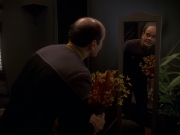 extant_StarTrek_DS9_5x16-DoctorBashirIPresume_01664.jpg