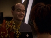 extant_StarTrek_DS9_5x16-DoctorBashirIPresume_01709.jpg