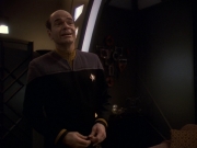 extant_StarTrek_DS9_5x16-DoctorBashirIPresume_01714.jpg