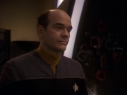 extant_StarTrek_DS9_5x16-DoctorBashirIPresume_01731.jpg