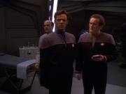 extant_StarTrek_DS9_5x16-DoctorBashirIPresume_02283.jpg