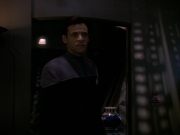 extant_StarTrek_DS9_5x16-DoctorBashirIPresume_02372.jpg