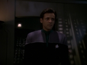 extant_StarTrek_DS9_5x16-DoctorBashirIPresume_02374.jpg