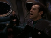 extant_StarTrek_DS9_5x16-DoctorBashirIPresume_02555.jpg