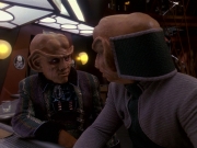 extant_StarTrek_DS9_5x16-DoctorBashirIPresume_02817.jpg