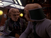 extant_StarTrek_DS9_5x16-DoctorBashirIPresume_02820.jpg