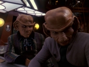 extant_StarTrek_DS9_5x16-DoctorBashirIPresume_02824.jpg
