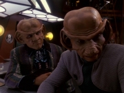 extant_StarTrek_DS9_5x16-DoctorBashirIPresume_02833.jpg