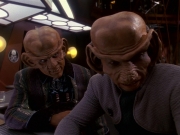 extant_StarTrek_DS9_5x16-DoctorBashirIPresume_02837.jpg