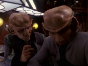 extant_StarTrek_DS9_5x16-DoctorBashirIPresume_02849.jpg