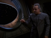extant_StarTrek_DS9_5x16-DoctorBashirIPresume_02880.jpg