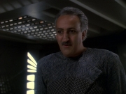 extant_StarTrek_DS9_5x16-DoctorBashirIPresume_02906.jpg