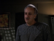 extant_StarTrek_DS9_5x16-DoctorBashirIPresume_03048.jpg