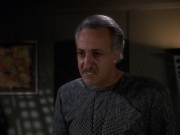 extant_StarTrek_DS9_5x16-DoctorBashirIPresume_03053.jpg