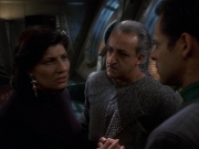 extant_StarTrek_DS9_5x16-DoctorBashirIPresume_03143.jpg