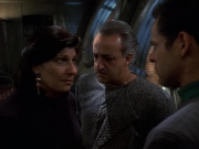 extant_StarTrek_DS9_5x16-DoctorBashirIPresume_03154.jpg