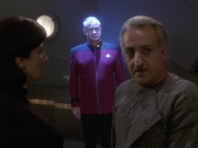 extant_StarTrek_DS9_5x16-DoctorBashirIPresume_03283.jpg