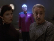 extant_StarTrek_DS9_5x16-DoctorBashirIPresume_03285.jpg