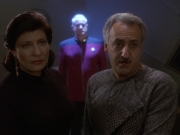 extant_StarTrek_DS9_5x16-DoctorBashirIPresume_03292.jpg