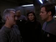 extant_StarTrek_DS9_5x16-DoctorBashirIPresume_03317.jpg