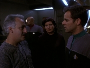 extant_StarTrek_DS9_5x16-DoctorBashirIPresume_03318.jpg