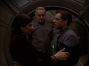 extant_StarTrek_DS9_5x16-DoctorBashirIPresume_03449.jpg