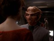 extant_StarTrek_DS9_5x16-DoctorBashirIPresume_03542.jpg