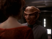 extant_StarTrek_DS9_5x16-DoctorBashirIPresume_03544.jpg