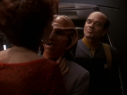 extant_StarTrek_DS9_5x16-DoctorBashirIPresume_03576.jpg