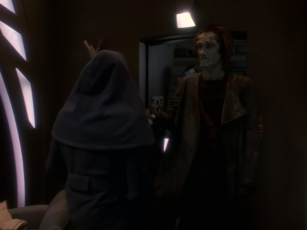 extant_StarTrek_DS9_5x17-ASimpleInvestigation_00037.jpg