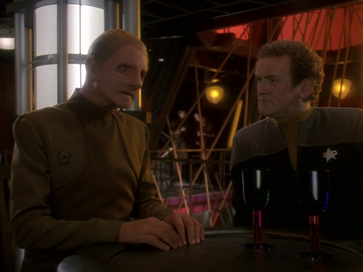 extant_StarTrek_DS9_5x17-ASimpleInvestigation_00203.jpg