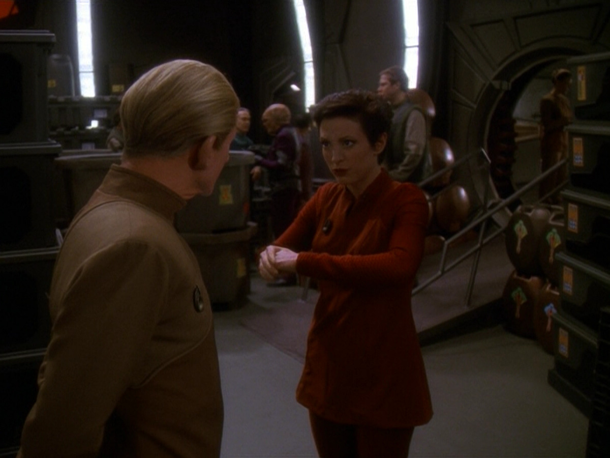 extant_StarTrek_DS9_5x17-ASimpleInvestigation_00630.jpg