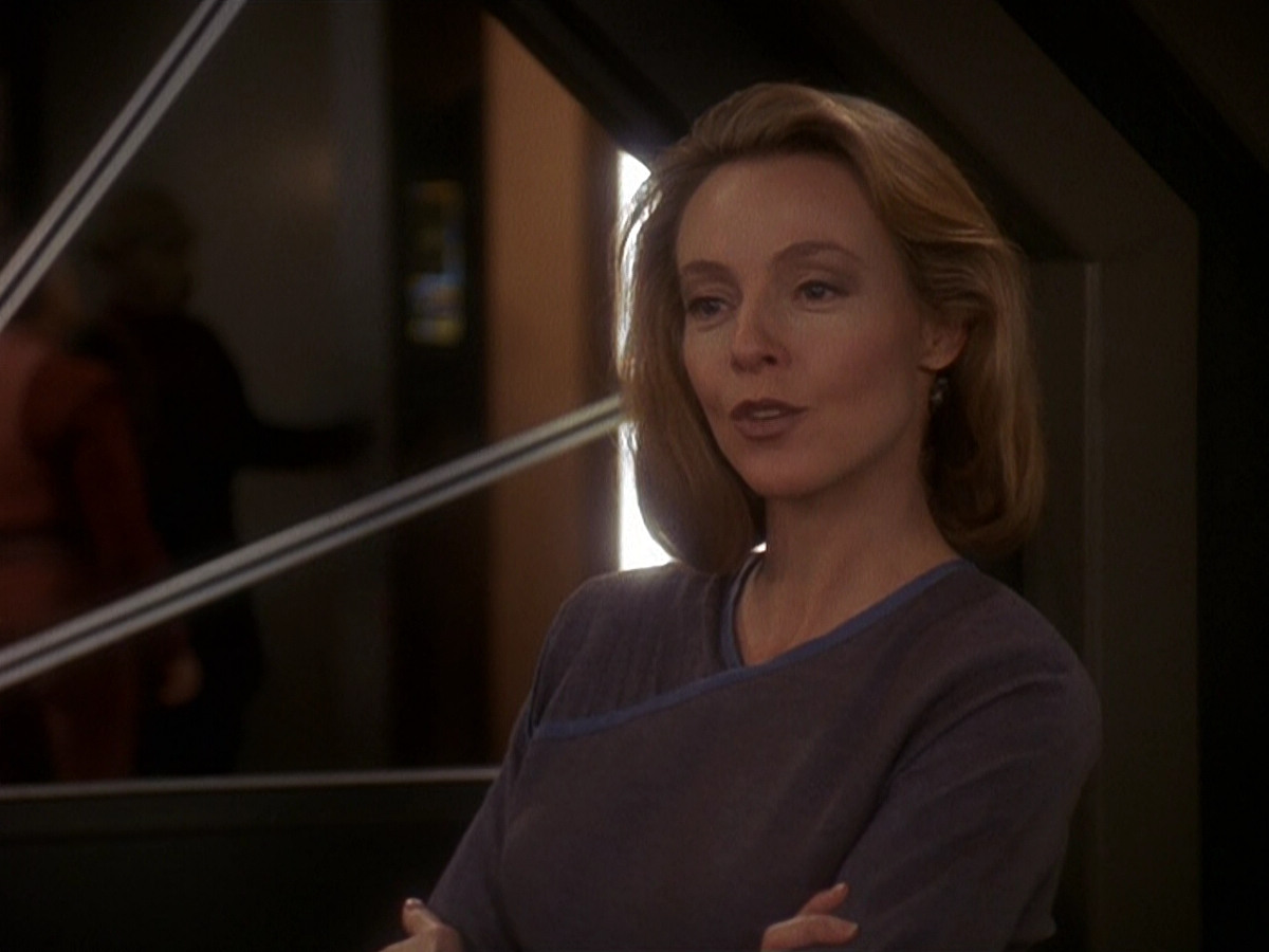extant_StarTrek_DS9_5x17-ASimpleInvestigation_00793.jpg
