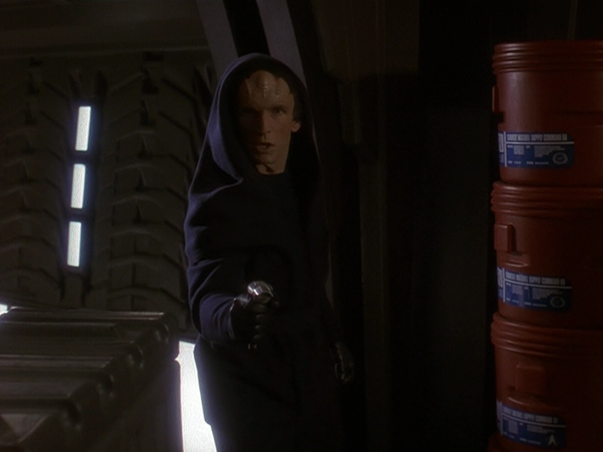 extant_StarTrek_DS9_5x17-ASimpleInvestigation_03377.jpg